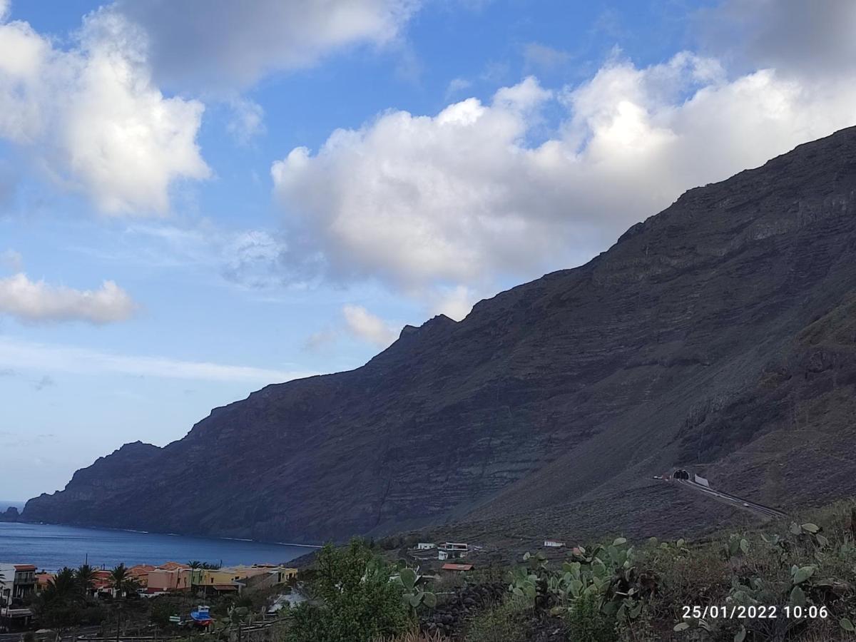 Casa Nela. Rural Y Acogedora En Las Puntas El Hierro ฟรอนเตรา ภายนอก รูปภาพ
